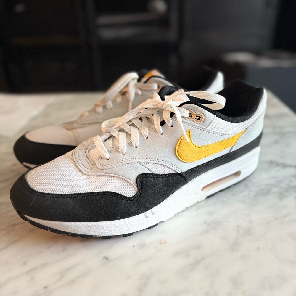 Mens Nike Air Max 1 size 14 White Gold Black Sneakers Retro FD9082-104